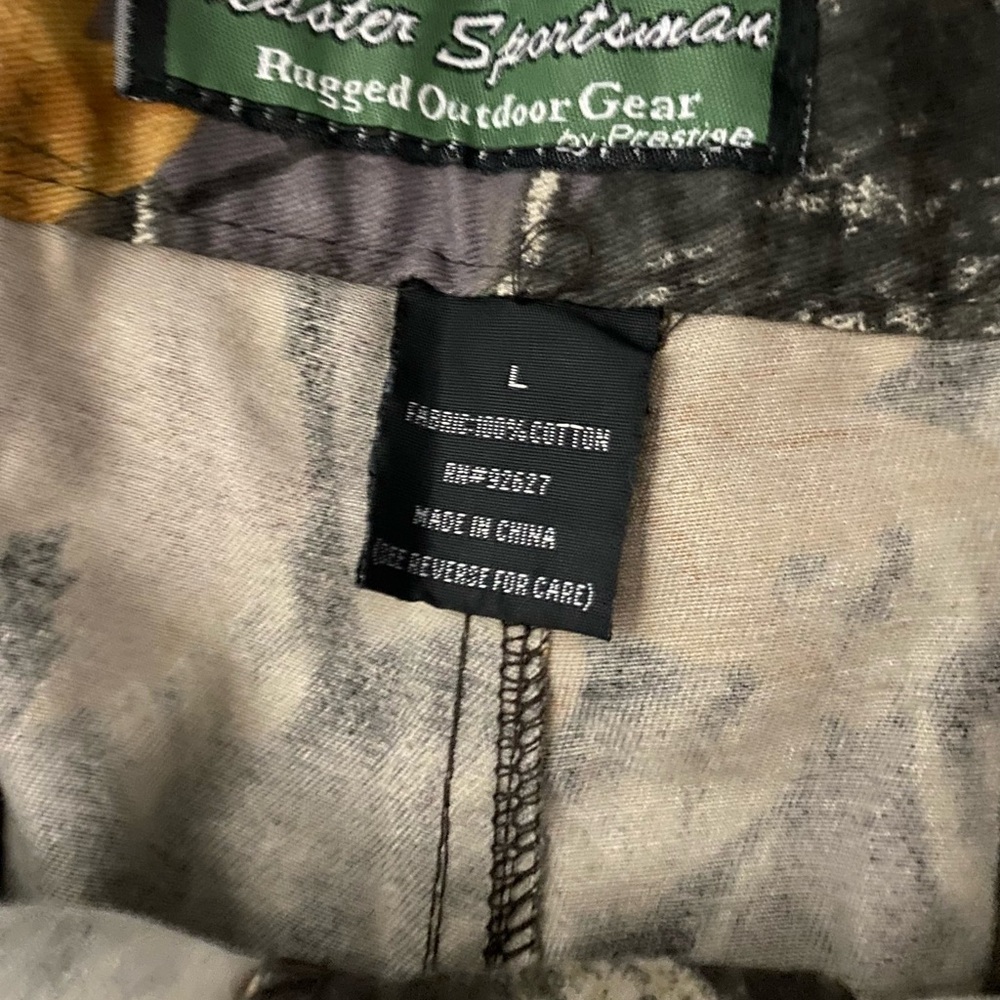 Camo Leaf Print Outdoor Pants - Picture 3 of 4